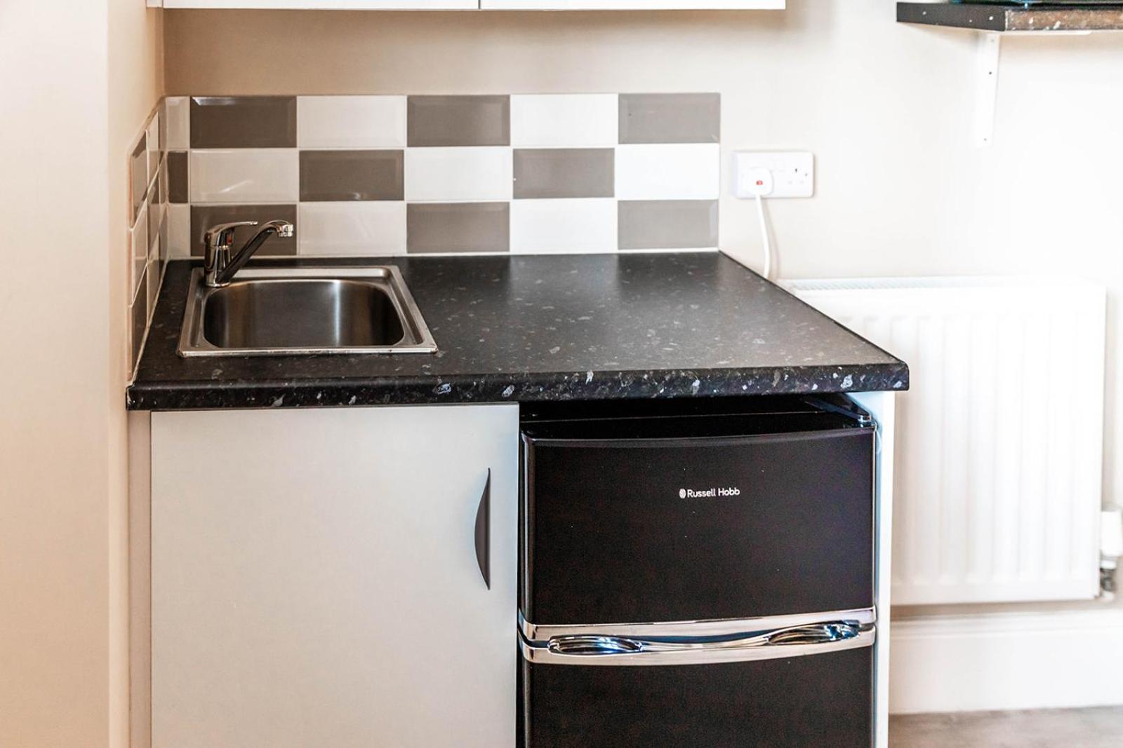 Windermere Studio Rooms - With Free Car Parking Onsite Esterno foto