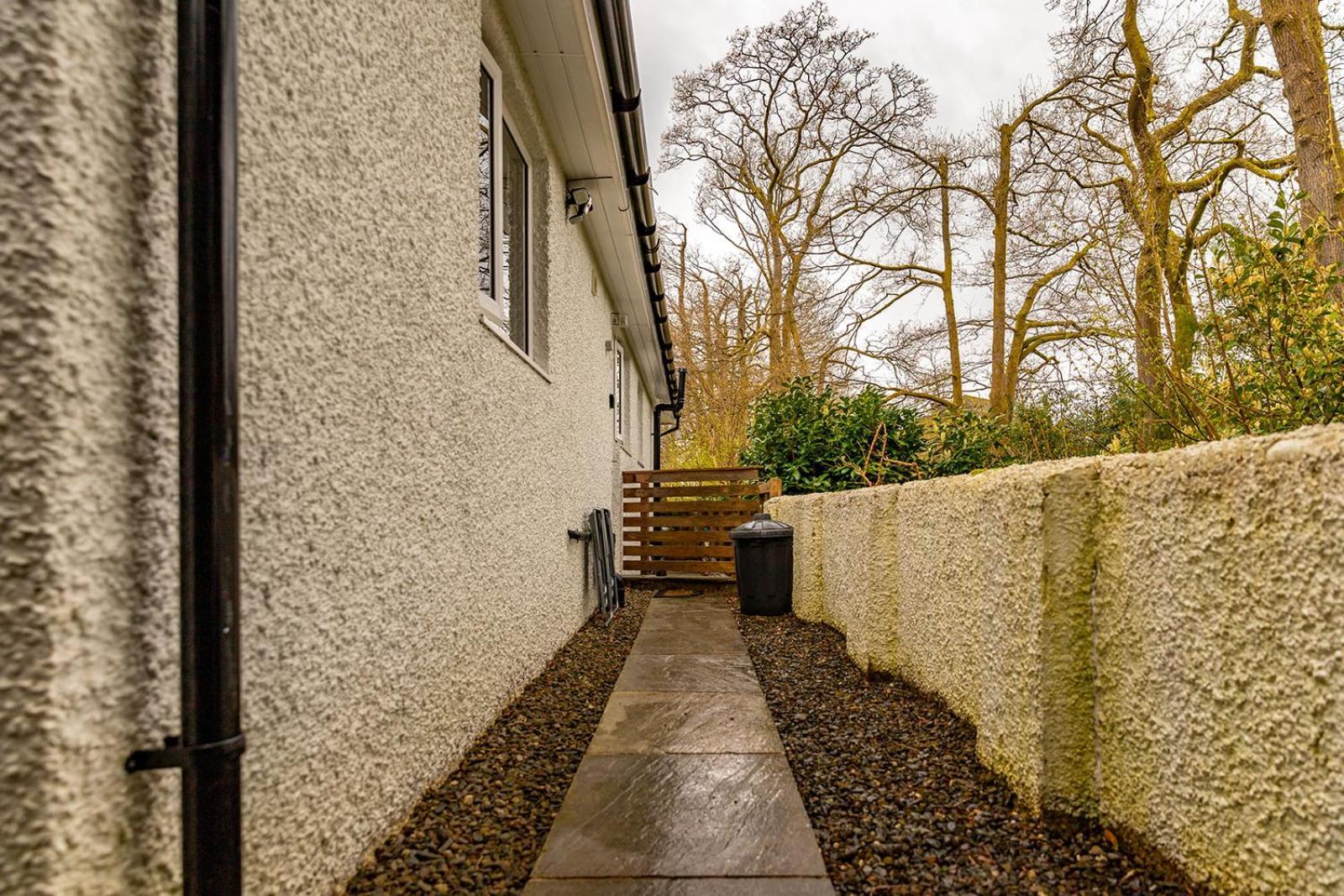 Windermere Studio Rooms - With Free Car Parking Onsite Esterno foto